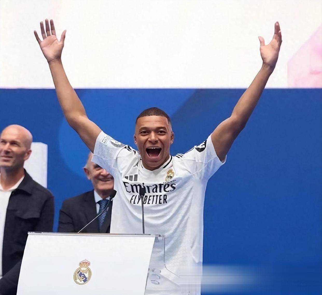 开云体育下载安装 -赛地聚焦——欧超杯关键时刻热度飙升，罗马外线爆发，底气十足，细节决定成败的简单介绍