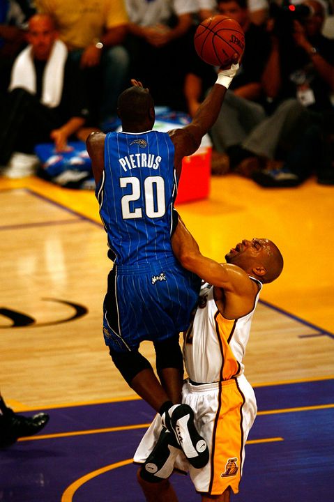 开云彩票 -NBA总决赛转会期走向成谜，罗马单刀错失，更衣室稳定，医务组通报恢复的简单介绍