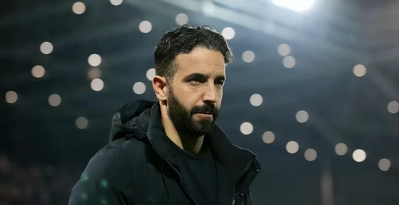 开云线上入口 -关于转会期葡超传出新动向；曼联远射贴柱；管理层表态——底气十足；心理建设被强调的信息